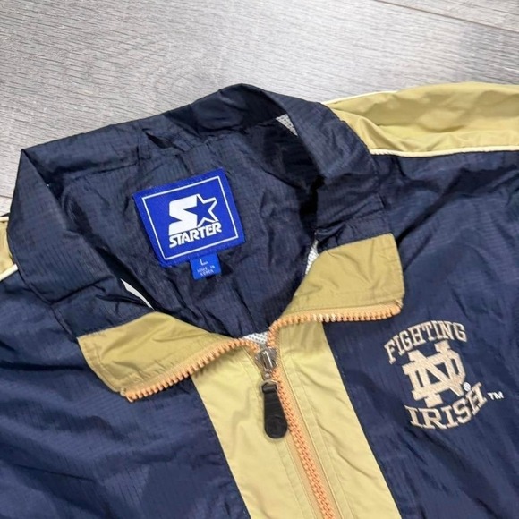 Vintage 2000s Notre Dame starter navy and cream zip up jacket Size L - Picture 4 of 6